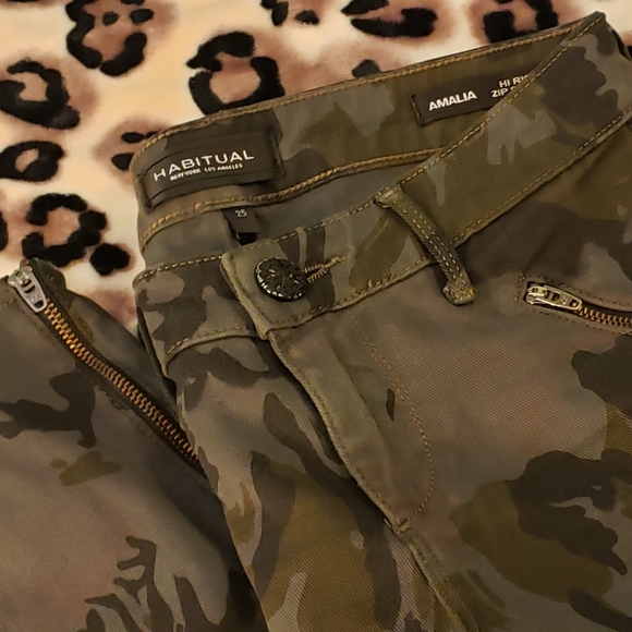 Habitual Amalia Hi Rise Zipper Ankle Skinny Jeans-Camo-25 - Picture 9 of 9